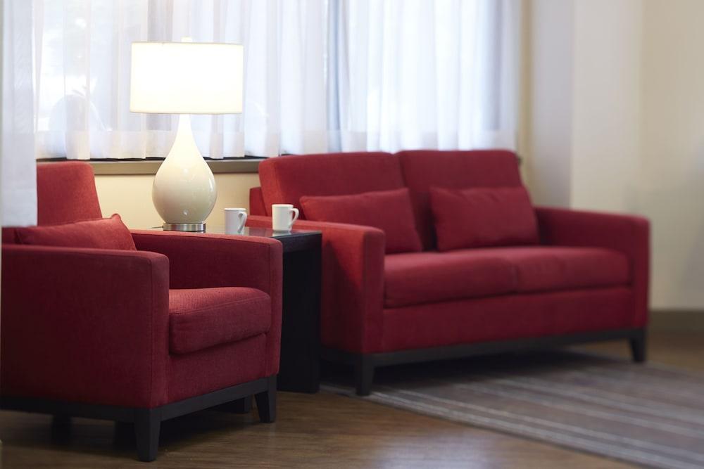 Comfort Inn Эдмундстон Экстерьер фото